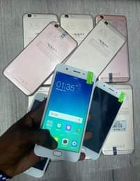 A picture of Oppo f1s gb64 ram4