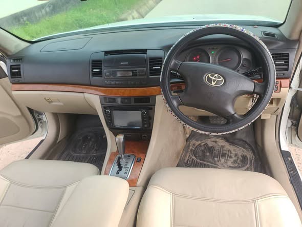 A picture of Toyota grand mack11 Full ac Engine bimz Bei ml 4