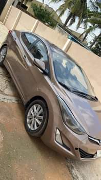 A picture of Please save the pictures here o 2015 Hyundai Elantra Thumbstart
