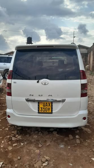 used toyota noah