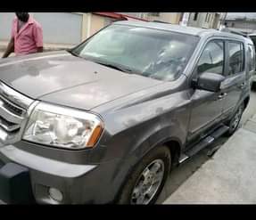 A picture of Honda pilot 2009 Model First body Engine gear and AC