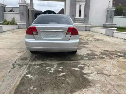A picture of Honda Civic 2002