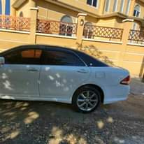 A picture of Toyota Crown Athlet inauzwa
