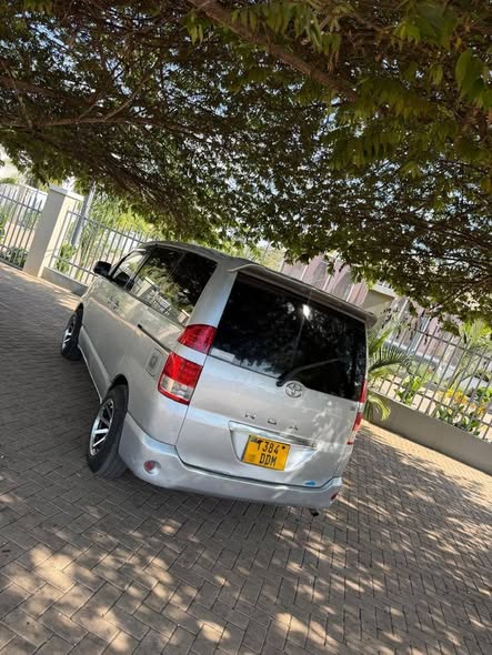 A picture of TOYOTA NOAH NEW MODEL