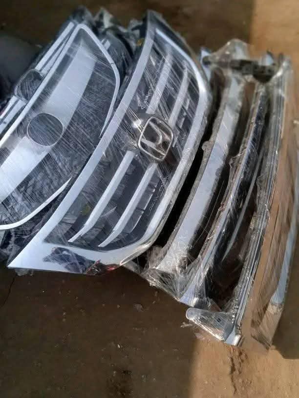A picture of Acura Mercedes Benz and honda cars parts