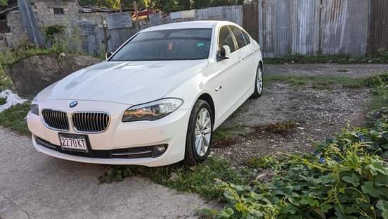 bmw 528i