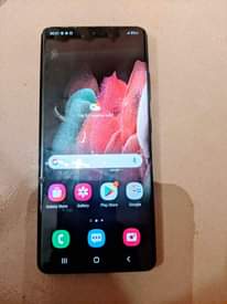 A picture of Samsung S21 Ultra