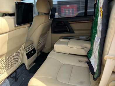 A picture of TOYOTA LAND CRUISER GXR V8 BULLETPROOF Model 2018 Price 140M