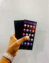 A picture of Samsung Galaxy S22 ultura