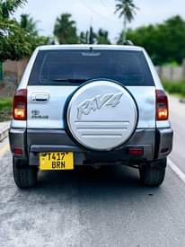 A picture of GARI KALI TOYOTA RAV4 FULL AC ENGINE 1AZ CC 1900