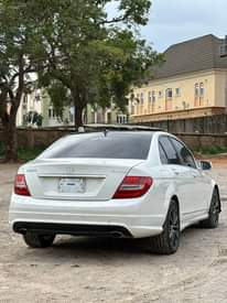 A picture of Very sharp 2008 C300 with untempered engine and gear Price