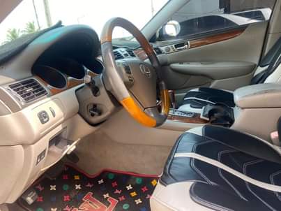 A picture of Good Deal On This Pristine Clean Lexus Es330 2005 Model