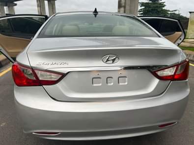 A picture of Hyundai Sonata 2014 model Few years used with low mileage