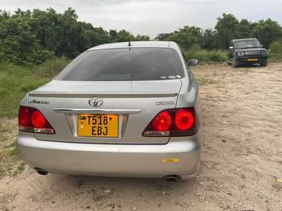 A picture of Toyota Crown