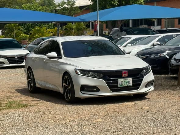 A picture of 2020 Honda accord 2020