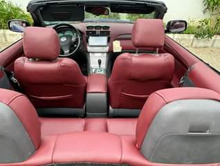 A picture of Toyota Solara 2005