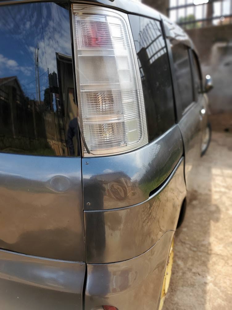 A picture of Sienta 13 5m Ugx only now now