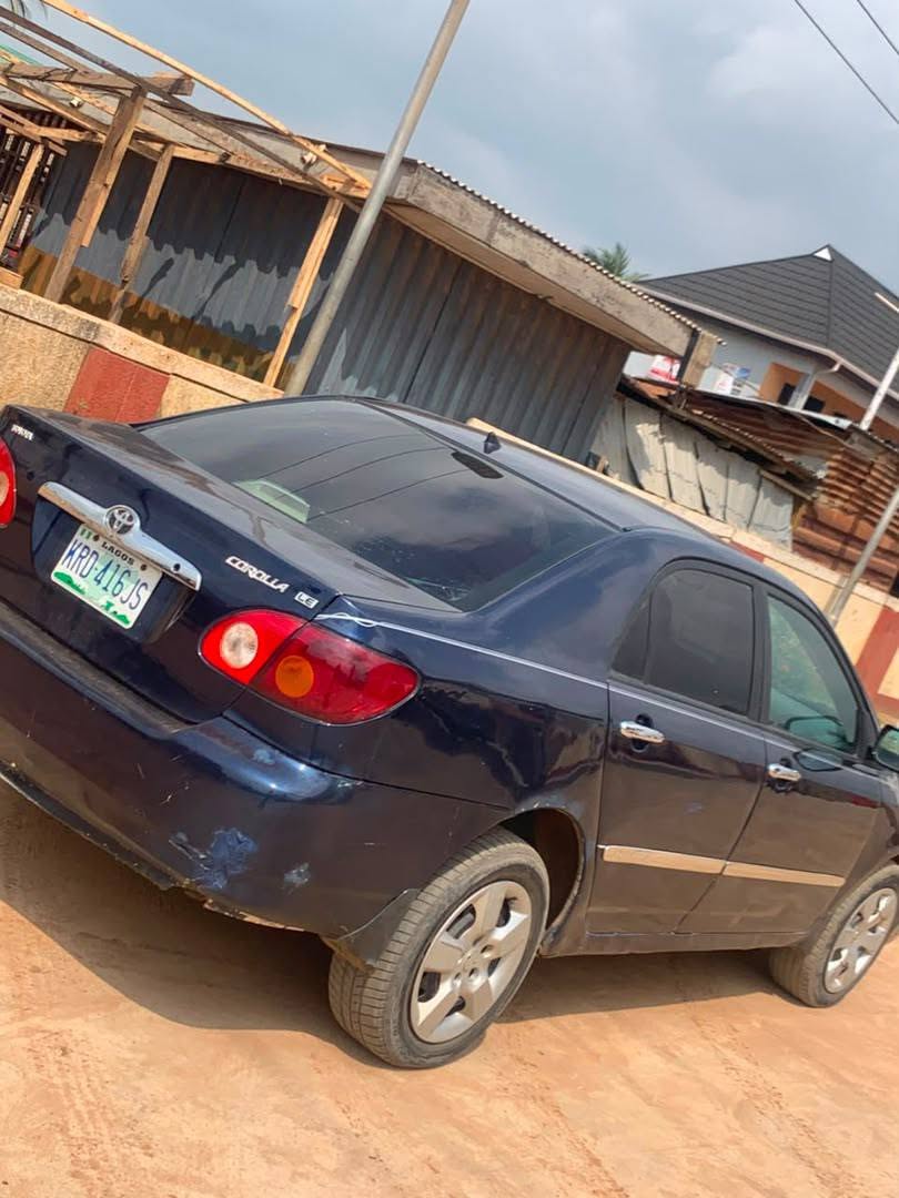 A picture of Toyota Corolla 07
