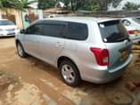 A picture of TOYOTA FIELDER UAX 19M UGX