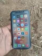 A picture of Iphone xr