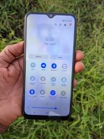 A picture of Samsung Galaxy m31 camera ya nyuma vumb kdg gb64 ram6