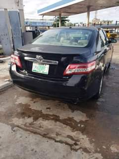 A picture of 2010 TOYOTA CAMRY XLE