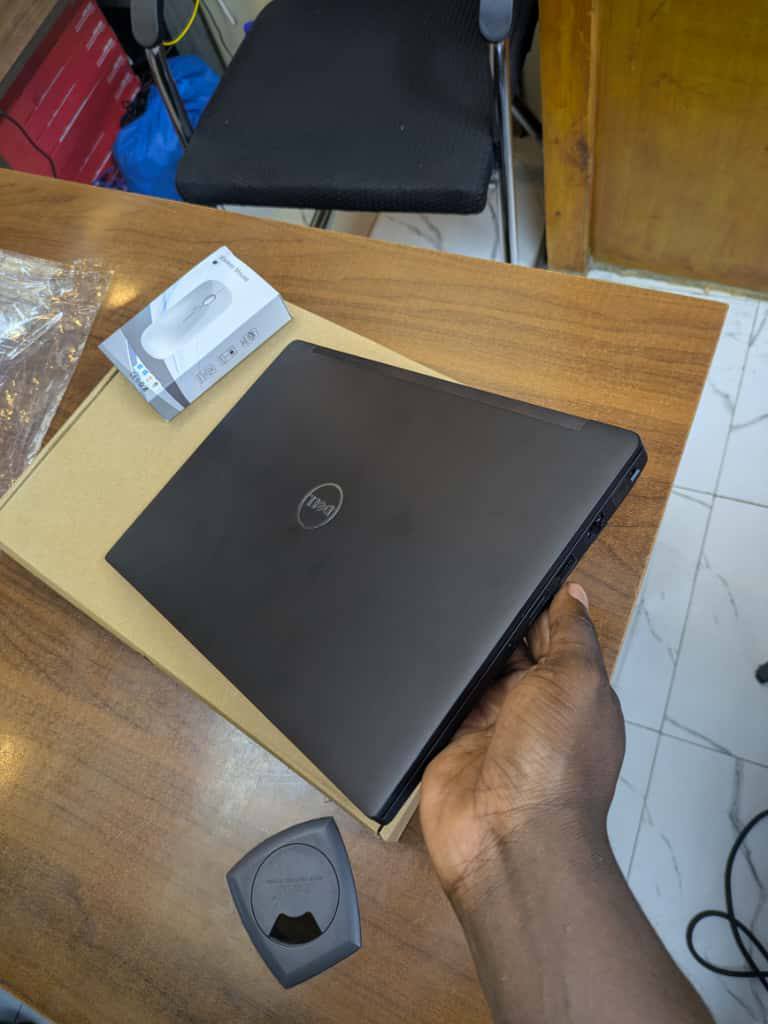 A picture of Dell latitude 7290 core i5 8th Processor 1.90ghz turbo 3.90