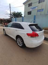 A picture of Toks standard Toyota Venza