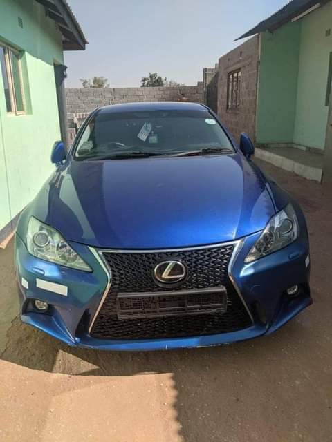 lexus