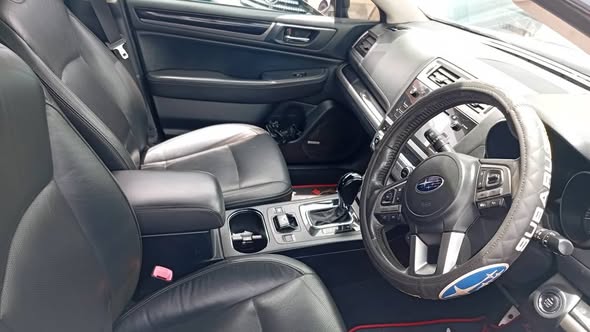 A picture of Subaru legscy b4