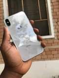 A picture of iPhone X gb 64 bh 85