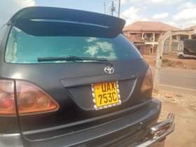 A picture of 9 5mblack 12 8msilver 0705835212