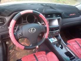 A picture of 2009 TOYOTA LEXUS Is250