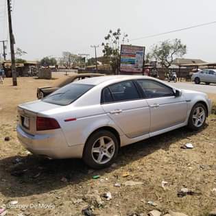 A picture of Acura TL