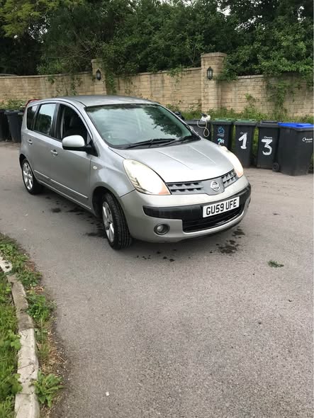nissan note