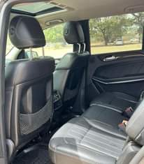 A picture of 2013 MERCEDES BENZ GL450