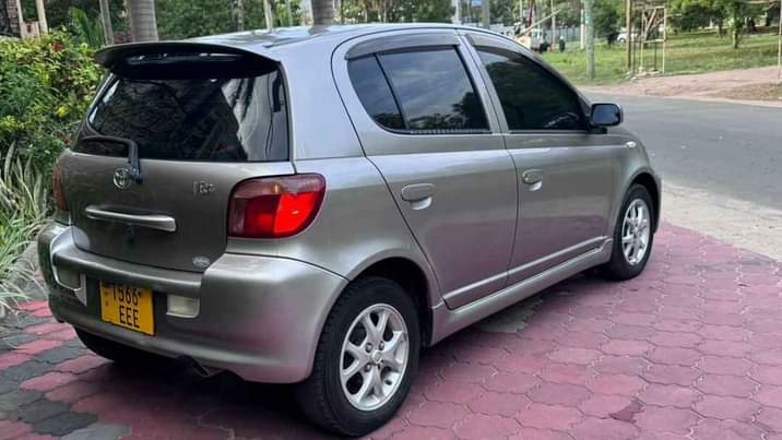 A picture of VITZ INAUZWA 13 7