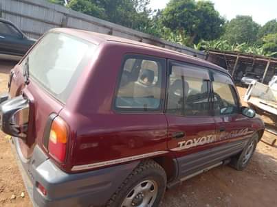A picture of Rav 4 on Quick sale