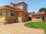 A picture of House on a quick sale in Kyaliwajara 3 bedrooms on