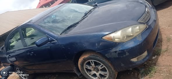 A picture of 2004 Toyota Camry Big Daddy