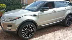 A picture of Few months used RANGE ROVER 2013 Evoque