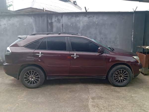 A picture of RX350 2008 Sound Engine Smooth Automatic Transmission AC Isn t