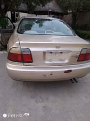 A picture of Honda bulldog 1998 model painted on first body Engine and