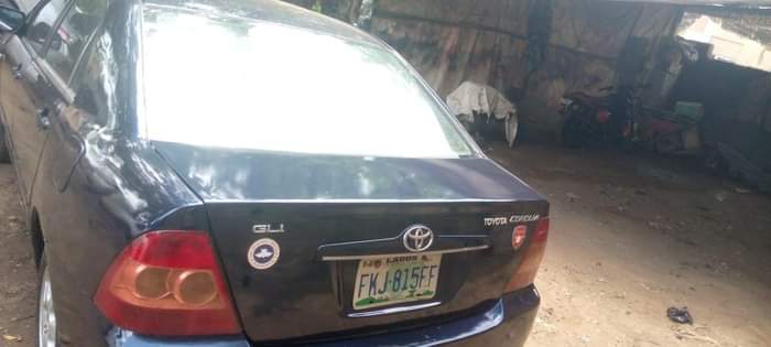 A picture of Toyota Corolla 2005