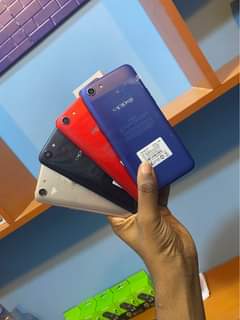 A picture of OPPO A83