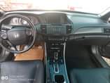 A picture of Honda Accord 2018 Sport