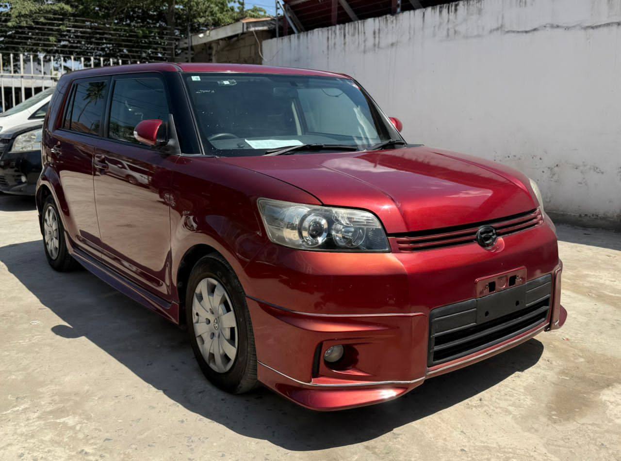 A picture of Toyota rumion