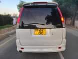 A picture of Noah Bei milioni nane TU piga cm uje kwenye gari