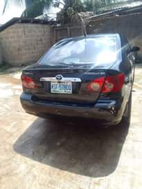 A picture of Toyota corolla 2005