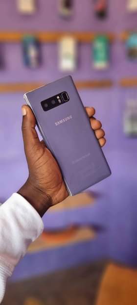 A picture of Samsung Note 8